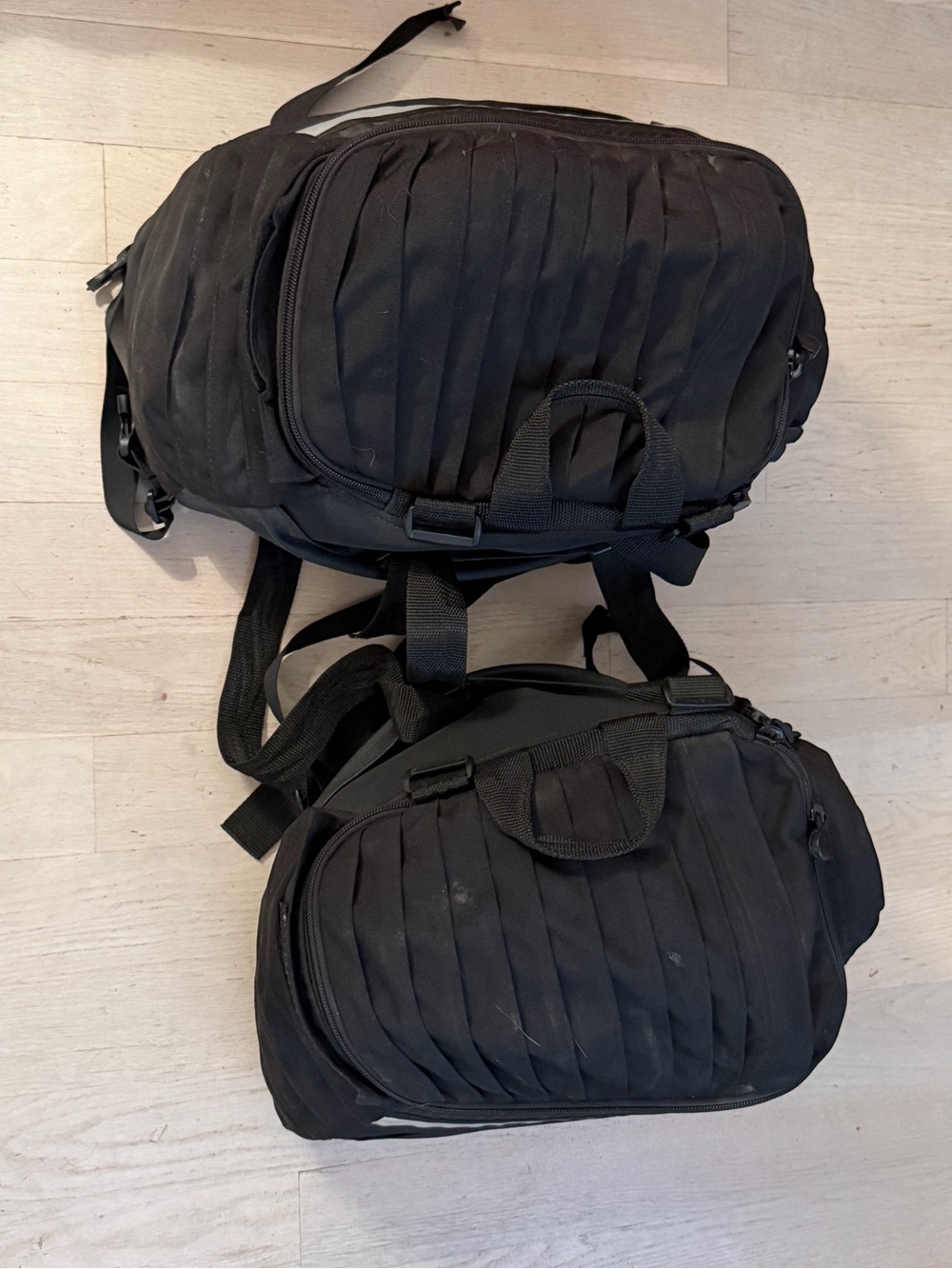 Black Men’s Motorcycle Saddlebags